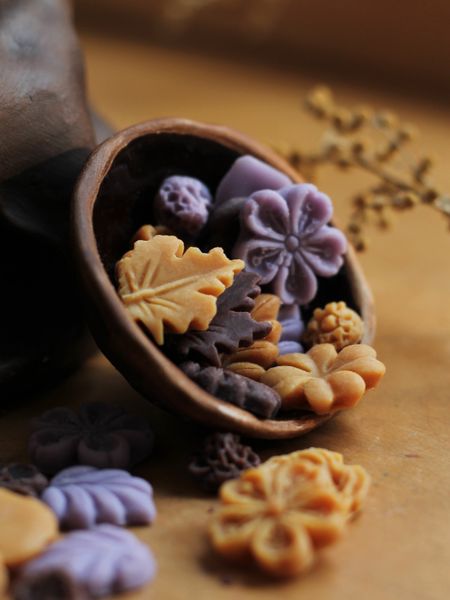 #1 INSPIRATION: verbena, cinnamon, nutmeg - aromatic soy wax with a mix of essential oils