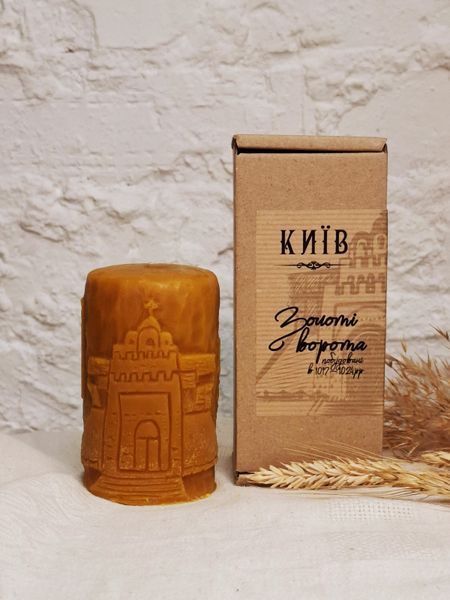Kyiv: The Golden Gate of Kyiv - carved beeswax figure