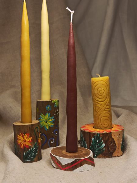 Flat wooden candlestick with painting