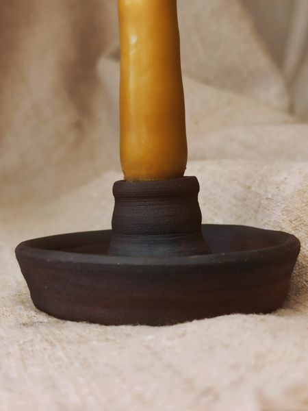 Dark brown ceramic candle holder (HxW: 75x90 mm)