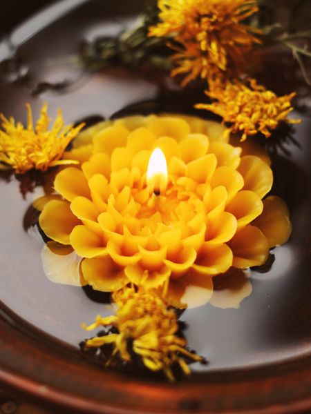 DAHLIA - floating candle-flower (set of 3 pcs)